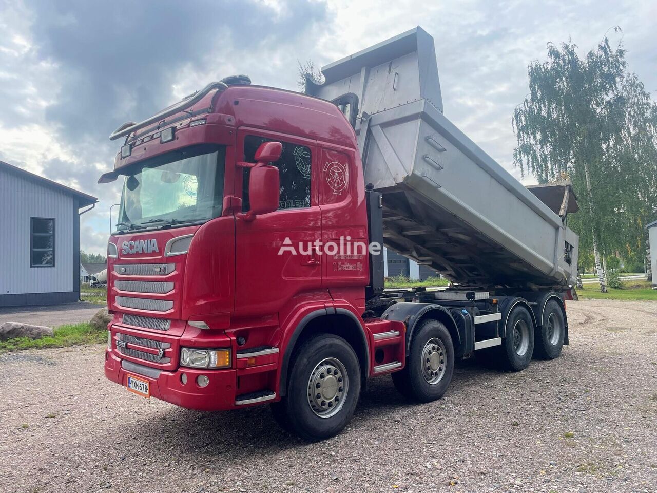 Scania R560 Highline 8×4 rautajousinen dump truck