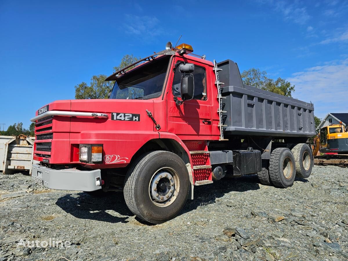 Scania T142H6X2LC42KKL dump truck