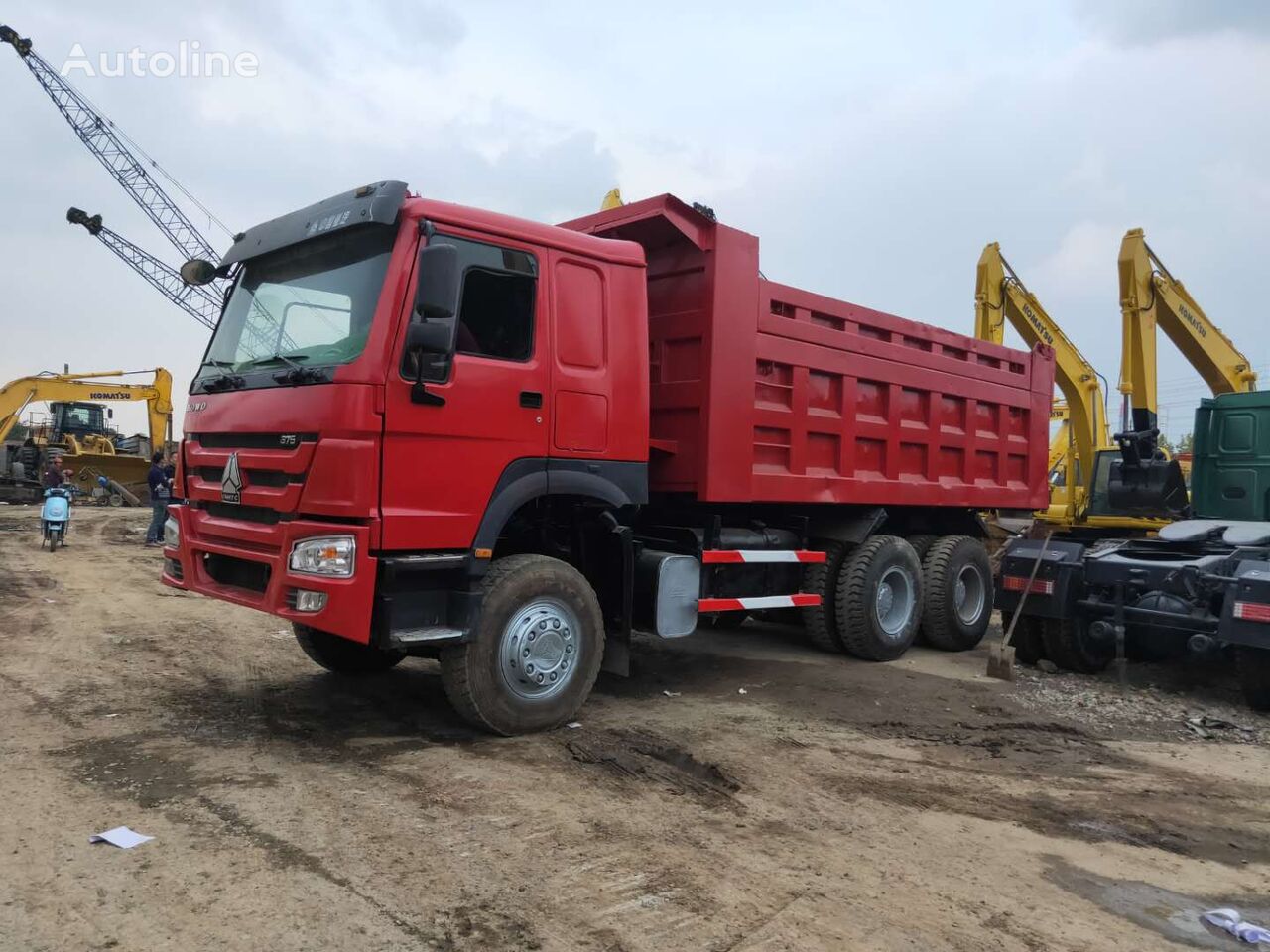 самосвал Sinotruk Howo