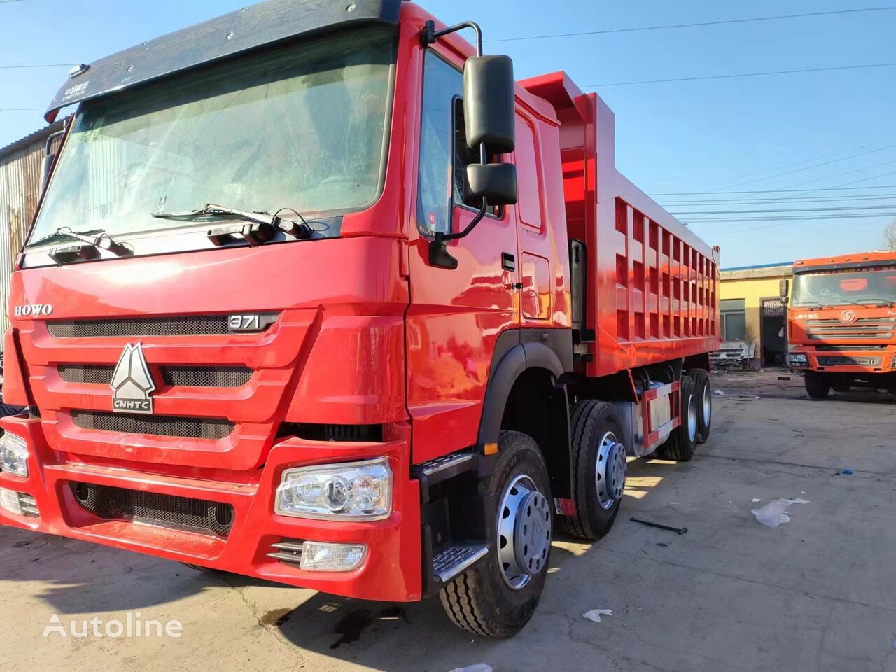 Sinotruk Howo 8X4 volquete - Autoline