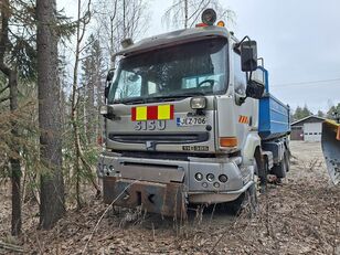 самоскид Sisu E11 tienhoitovarustuksella