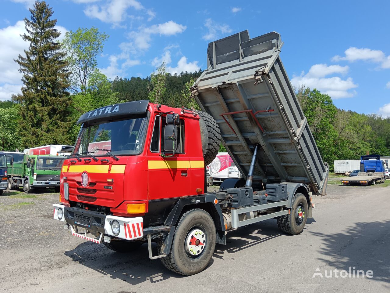 camion-benne Tatra TERRNO