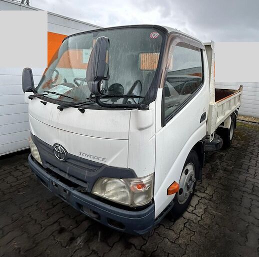 شاحنة قلابة Toyota Dyna 3Ton Dump