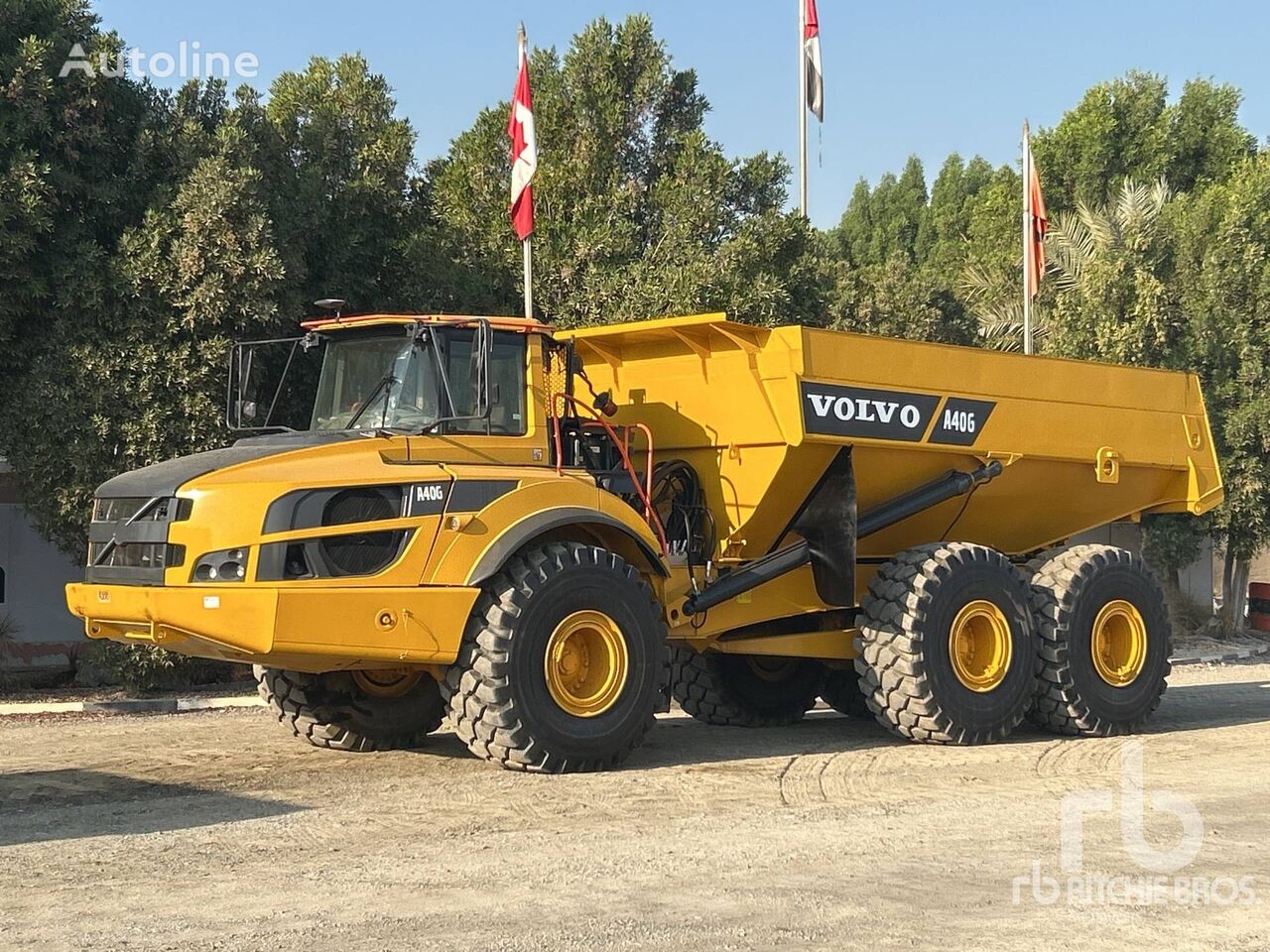 самосвал Volvo A40G