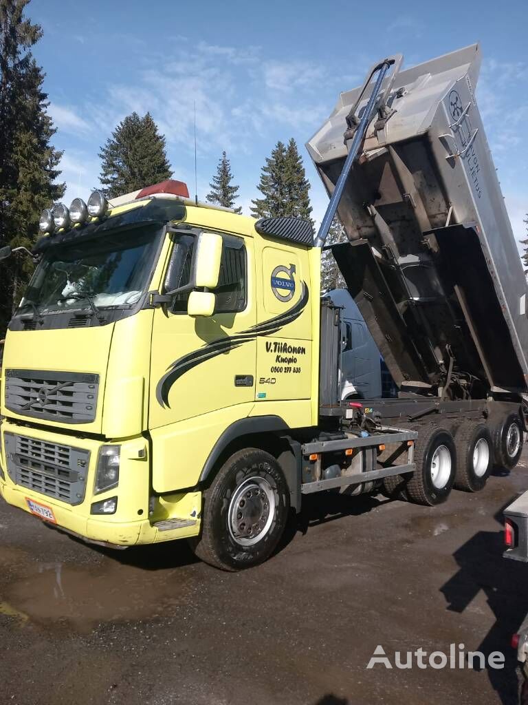 самоскид Volvo FH 16