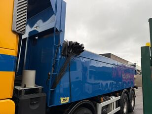 Volvo FH 400 8X4 TIPPER (insulated/isolé) - MANUAL 3+3 - STEEL SPRING dump truck for sale - Image 35 | Autoline CA Volvo FH 400 8X4 TIPPER (insulated/isolé) - MANUAL 3+3 - STEEL SPRING dump truck | Image 35 - Autoline
