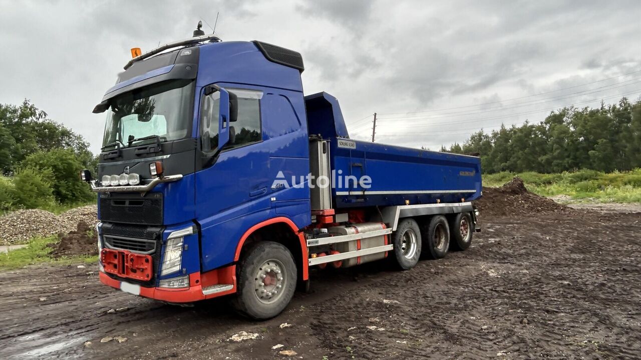 самосвал Volvo FH 540 8×4 Retarder