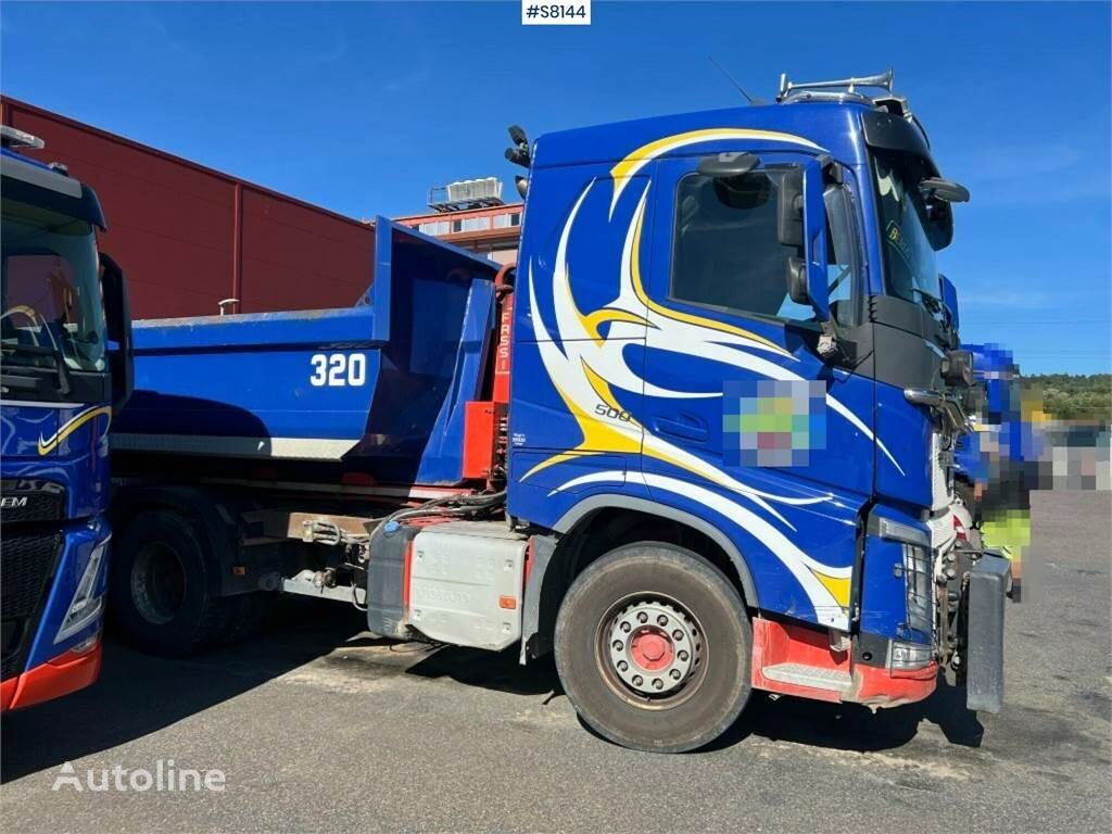 شاحنة قلابة Volvo FH 8X4