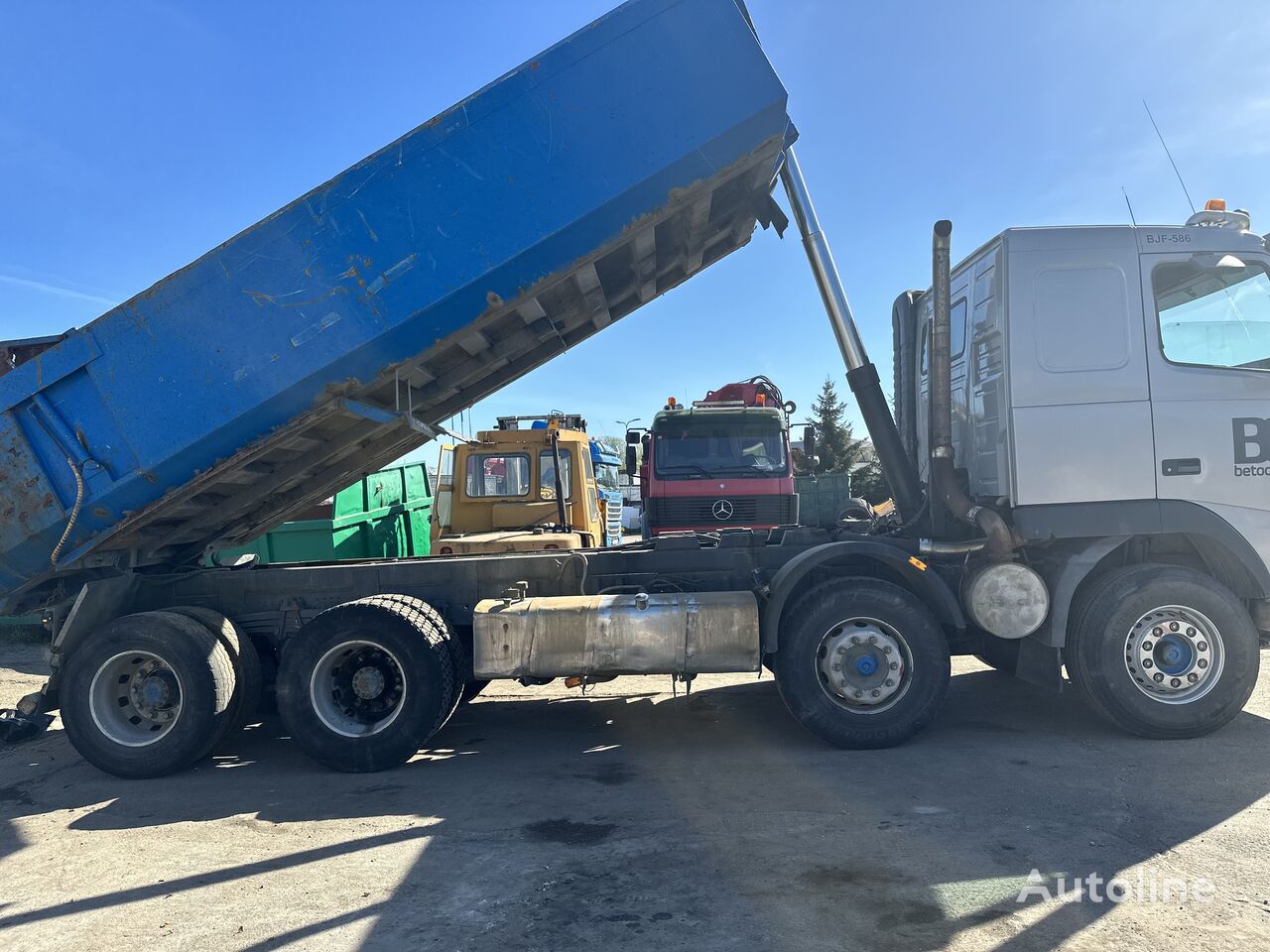 camião basculante Volvo FH12