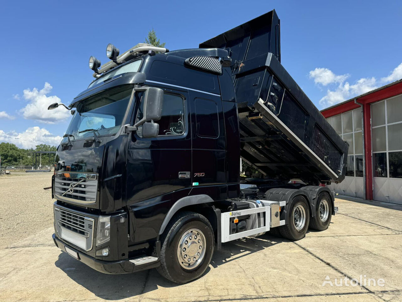 شاحنة قلابة Volvo FH16 750