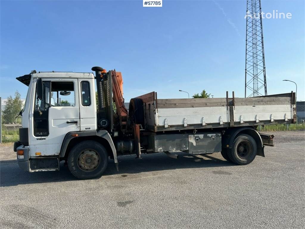 camion-benne Volvo FL6 truck with crane and tipper