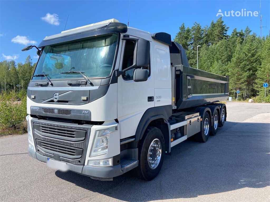 самосвал Volvo FM