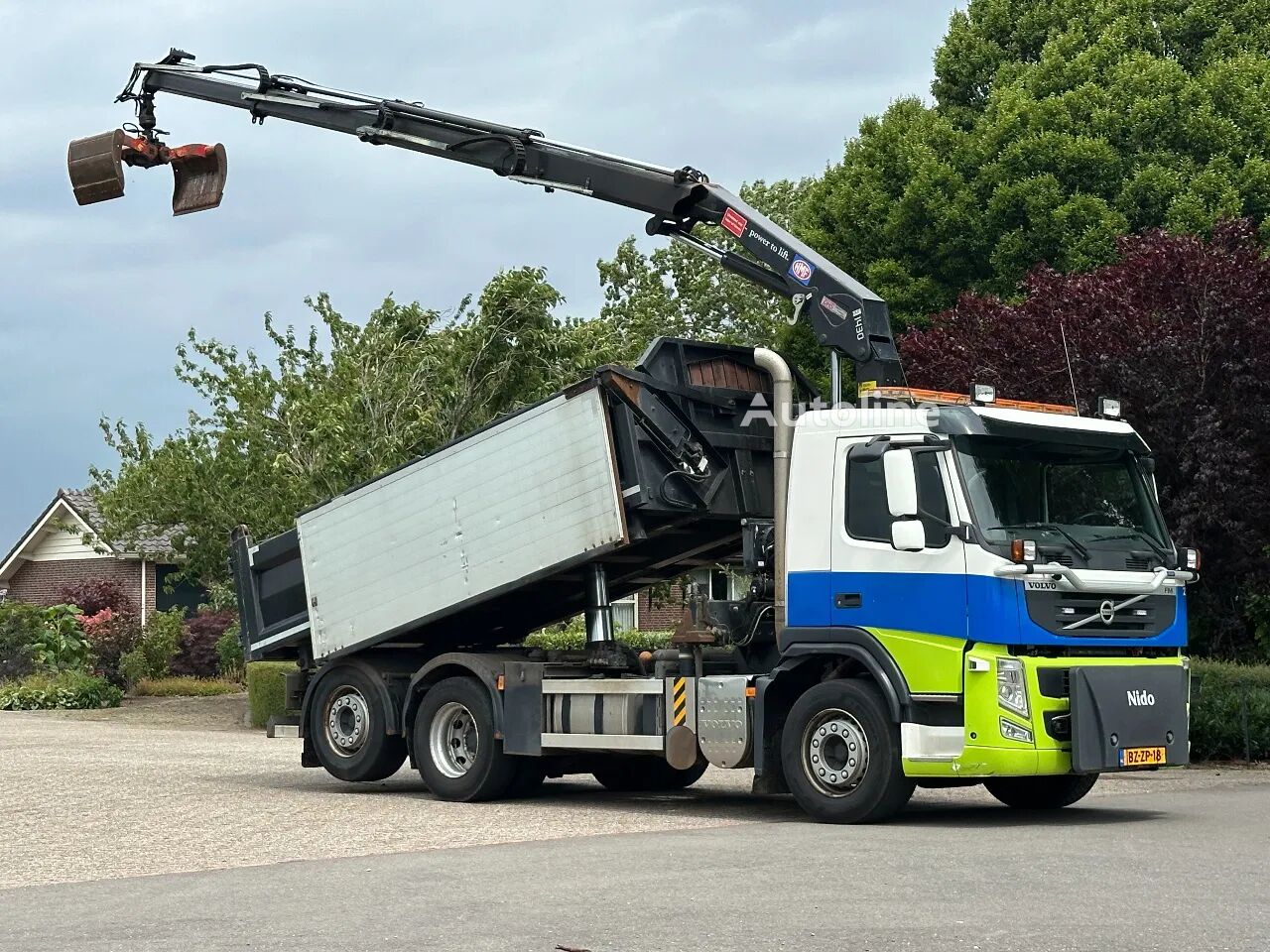 Eladó Volvo FM 330 186dkm! !!6X2!!Kraan/KIPPER!!RADIO REMOTE! EX-GEMEENTE/KO billenős teherautó | Autoline HU Volvo FM 330 186dkm! !!6X2!!Kraan/KIPPER!!RADIO REMOTE! EX-GEMEENTE/KO billenős teherautó - Autoline
