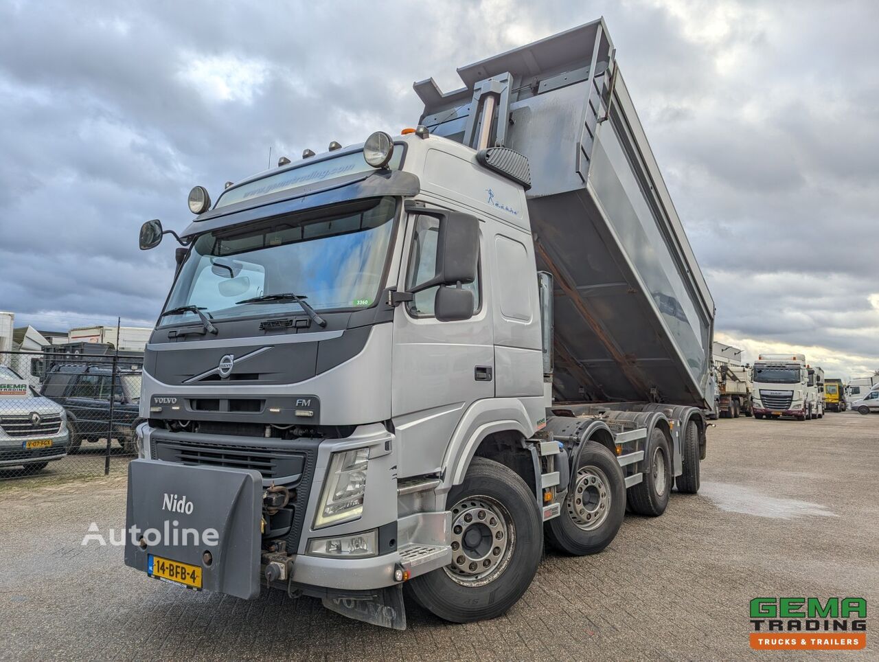 Volvo FM 420 8x4/6 Globetrotter Euro6 - Hyva Tipper 20m³ - Environment dump truck