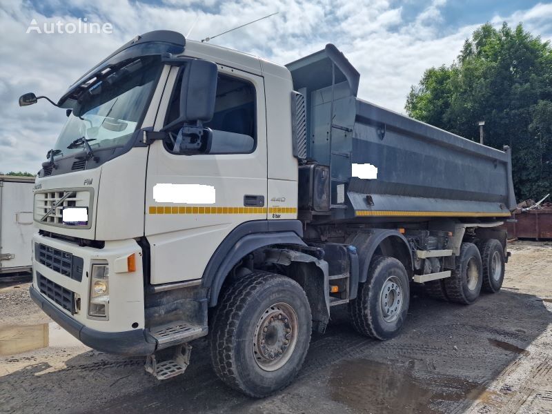 ανατρεπόμενο φορτηγό Volvo FM 440