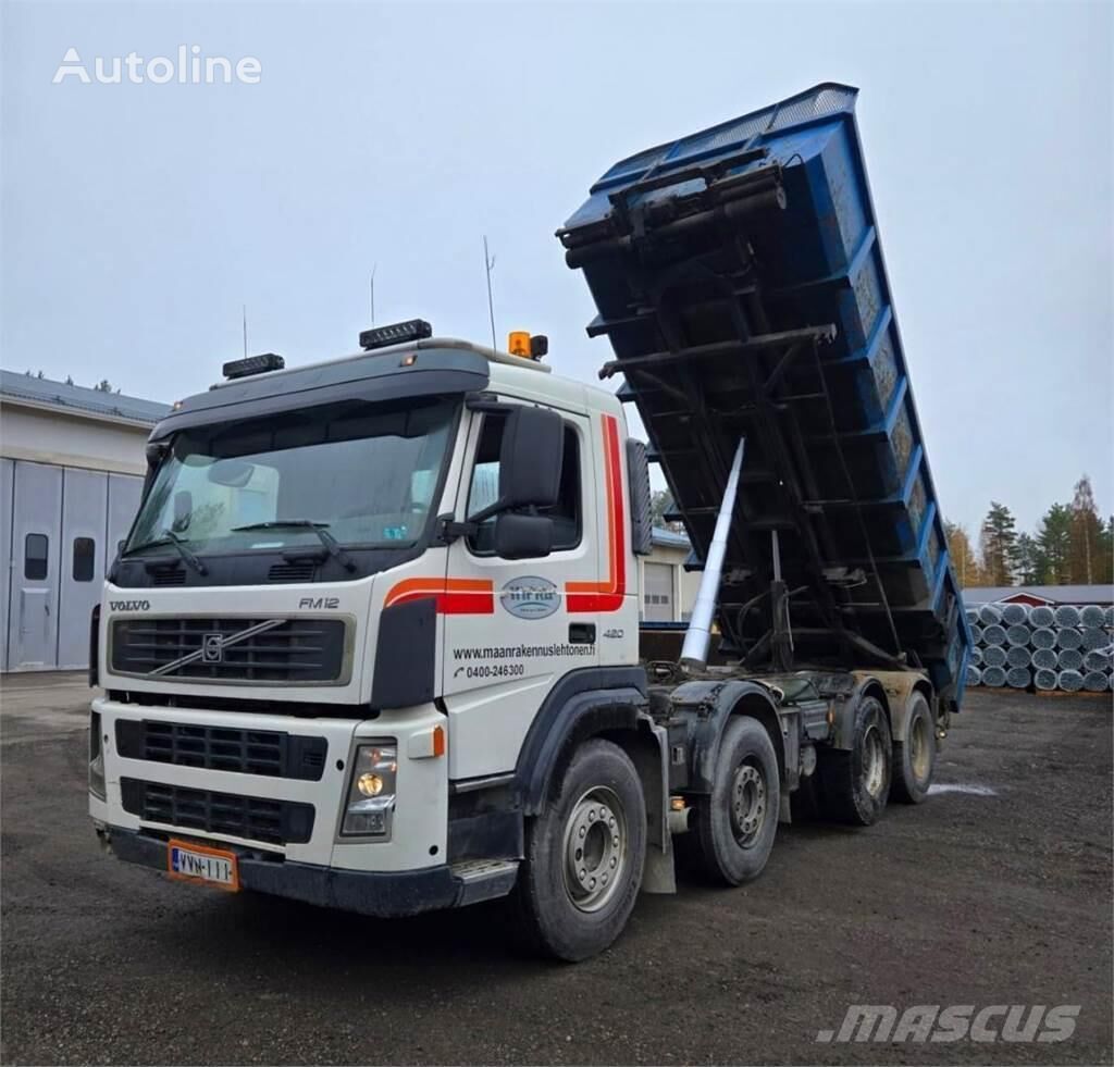 autobasculantă Volvo FM12