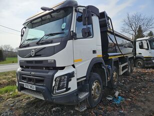 самосвал Volvo FMX