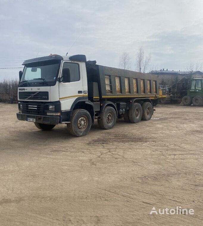 ανατρεπόμενο φορτηγό Volvo Fm12