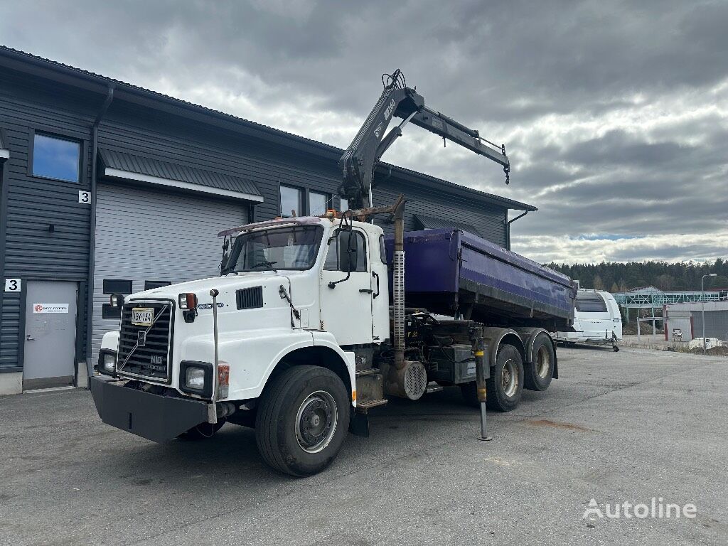 truk pembuangan Volvo N10