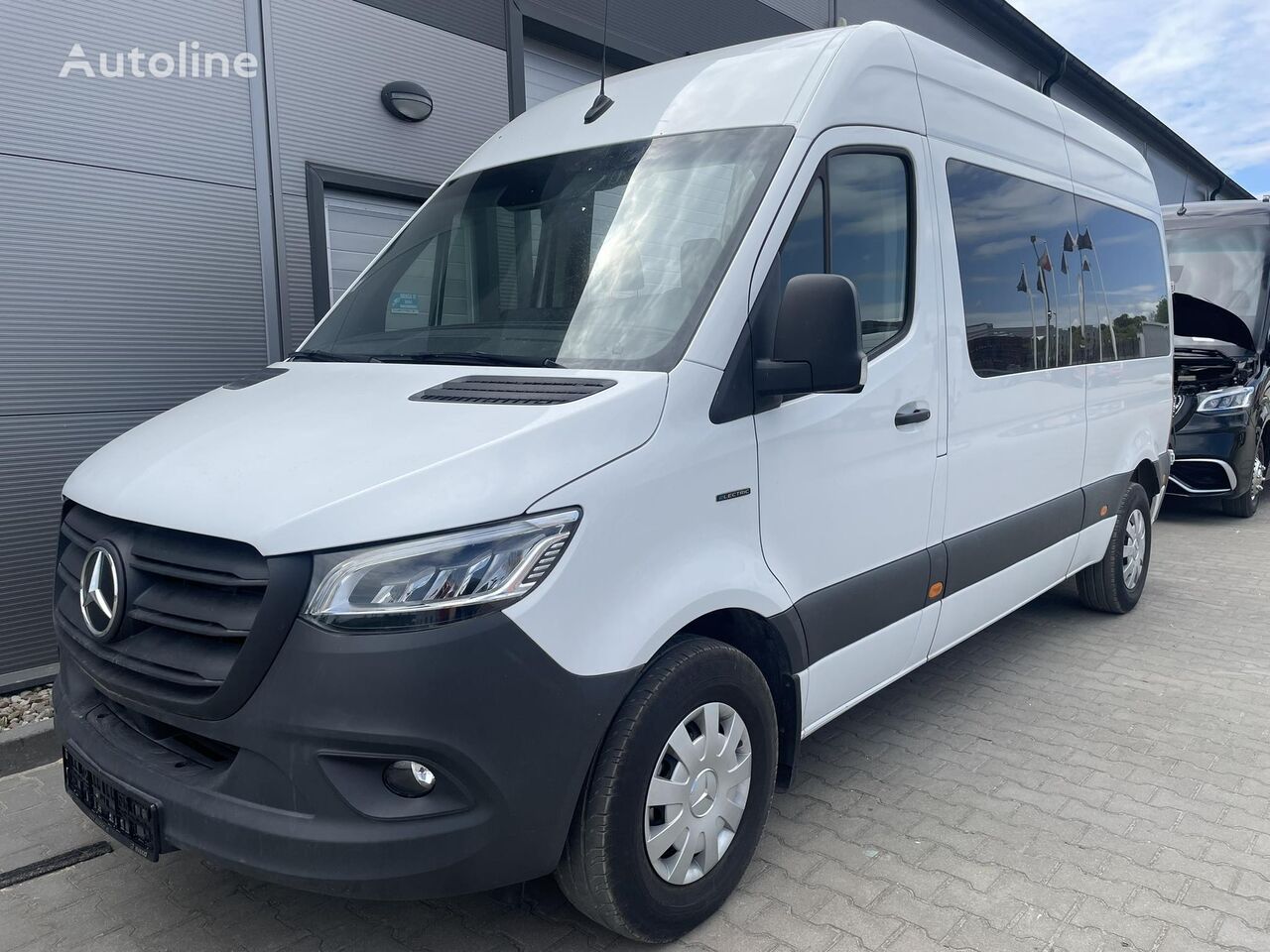 новый электроавтобус Mercedes-Benz eSprinter