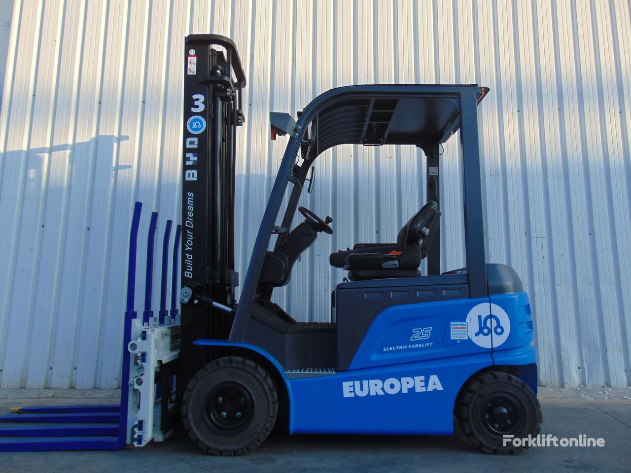 BYD ECB25C electric forklift