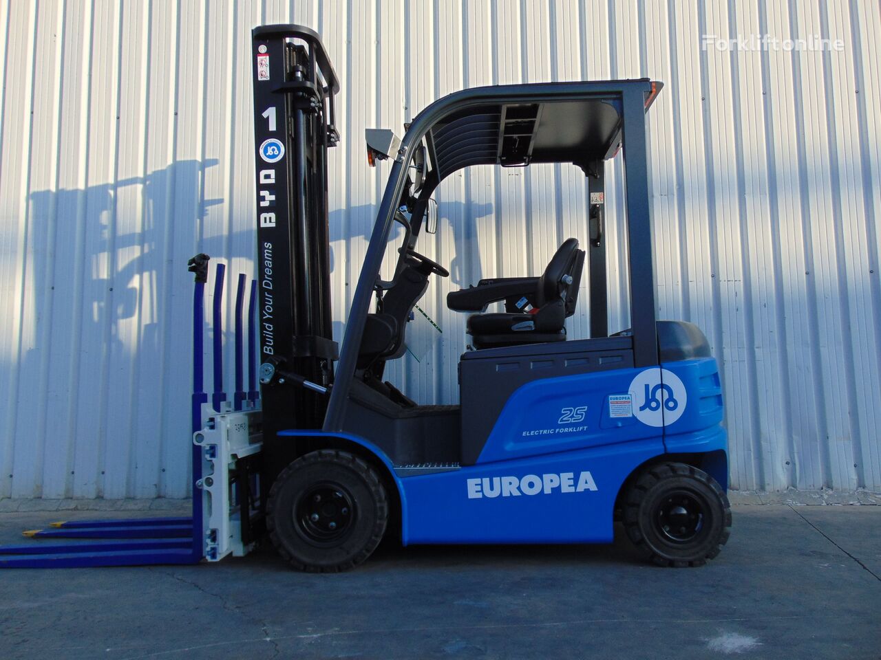 BYD ECB25C electric forklift