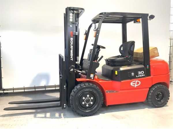 EP  EFL 302 li-ion elektrikli forklift