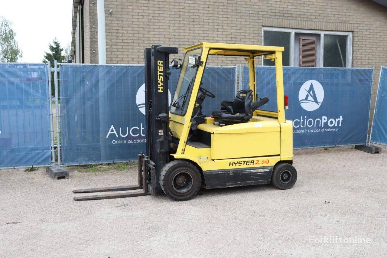 رافعة شوكية كهربائية Hyster J2.50XM