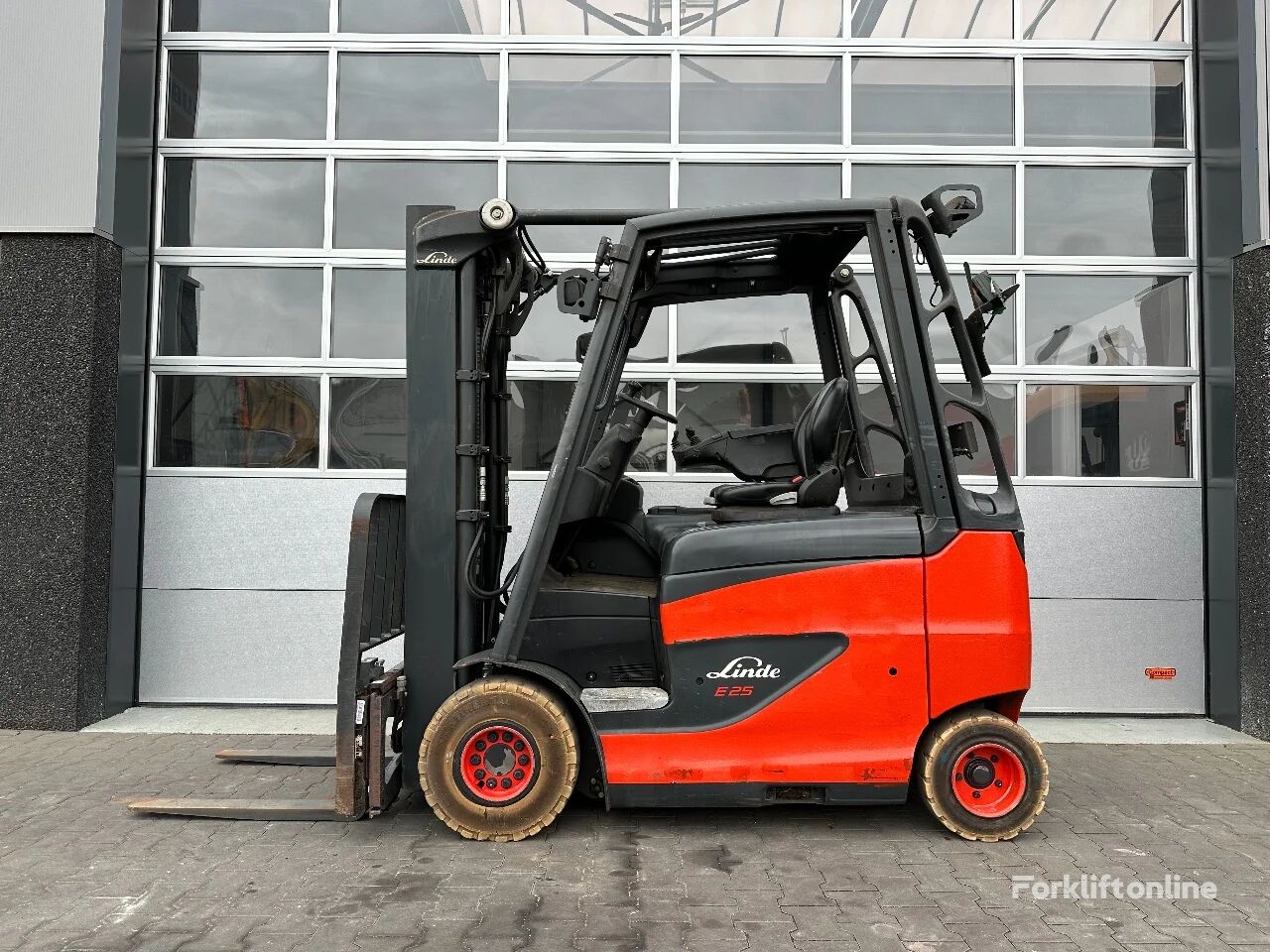 Linde E 25/600 HL elektrische vorkheftruck