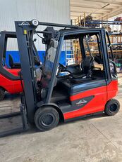 Linde E25-01 electric forklift