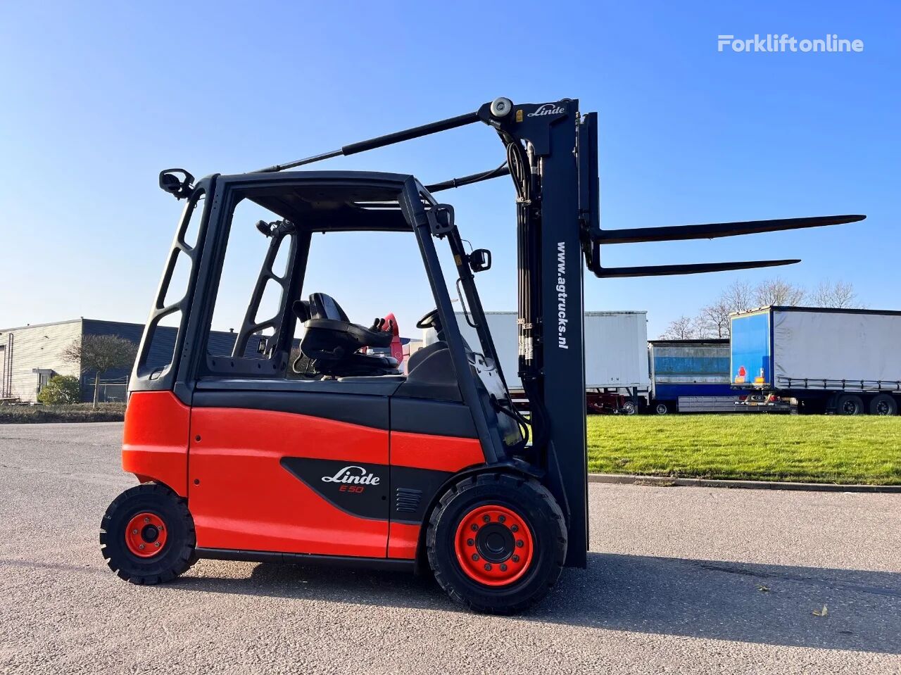 Linde E50HL-01 carretilla eléctrica