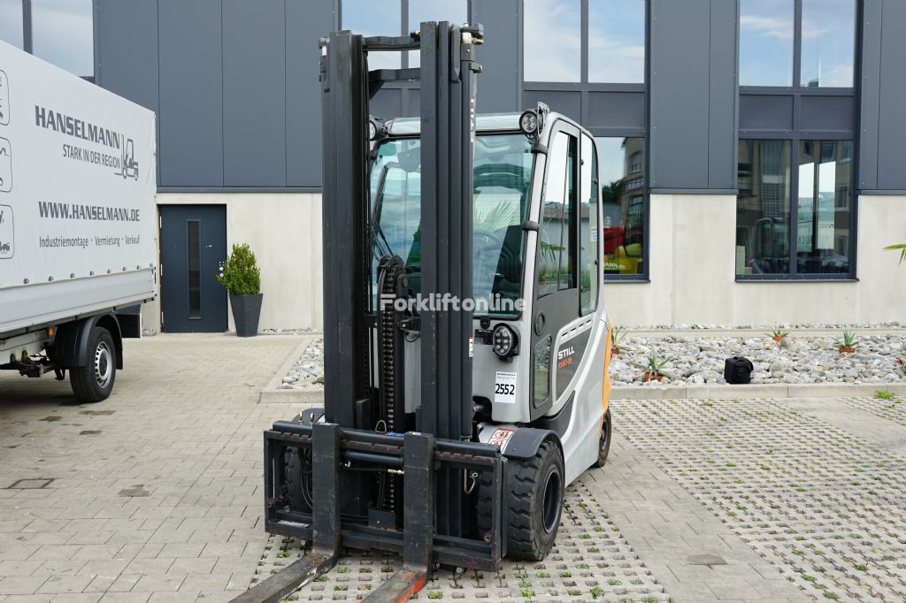 Still RX60-35 electric forklift