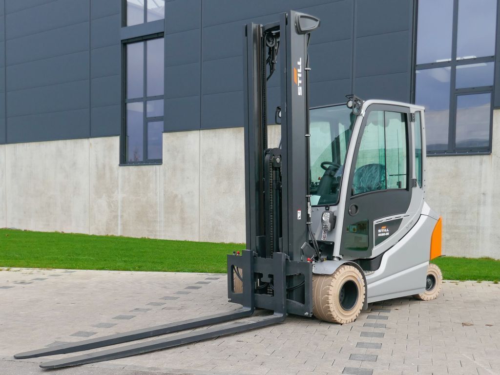 new Still RX60-35L electric forklift