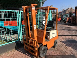 Toyota 2FB-9     V-3953 electric forklift