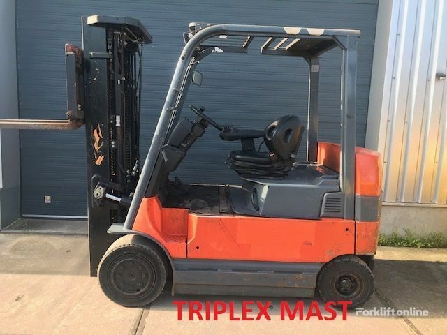 Toyota 7FBMF35 electric forklift