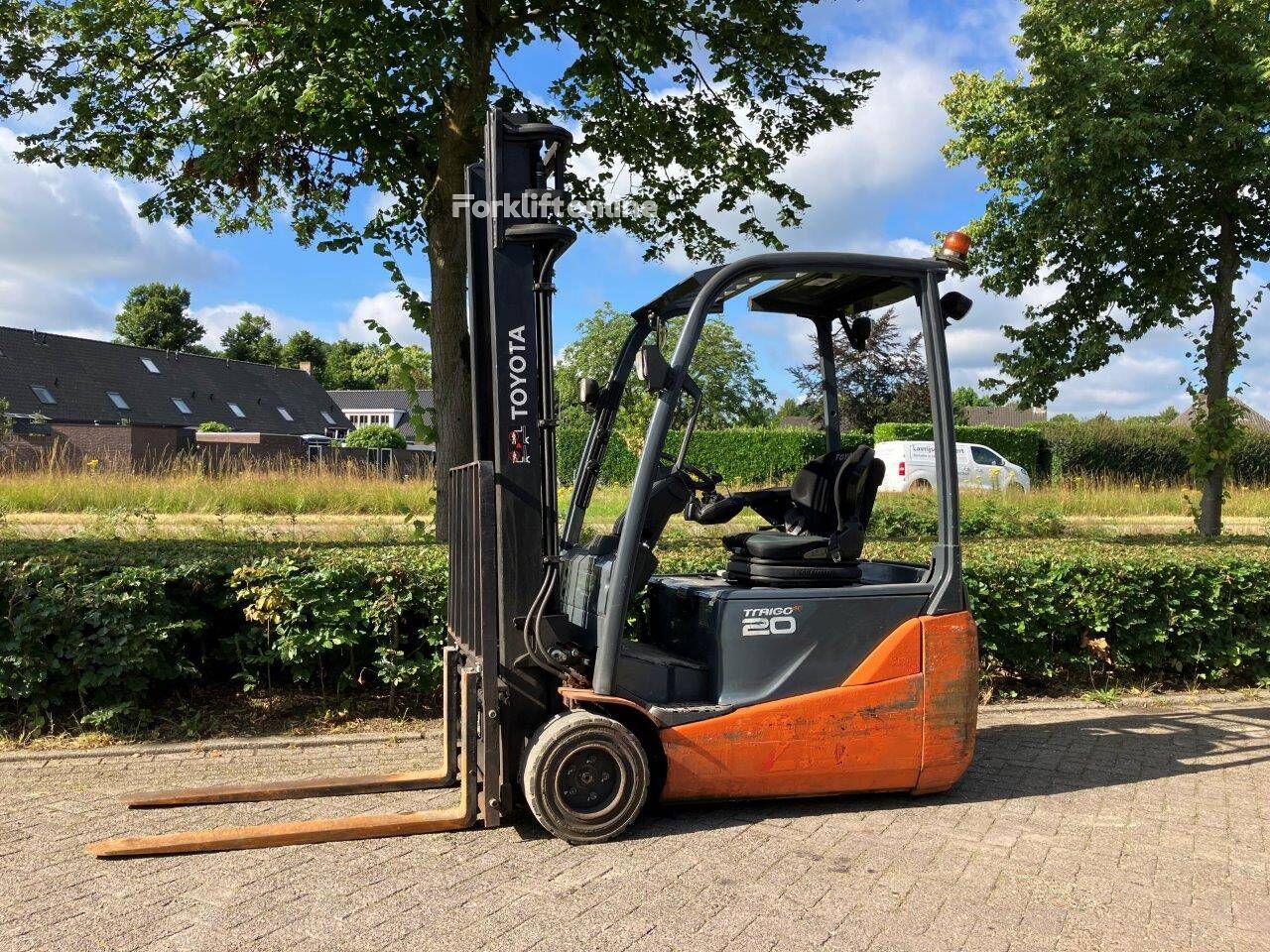 Toyota 8FBR20T electric forklift