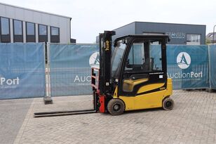 Yale ERP20VF electric forklift