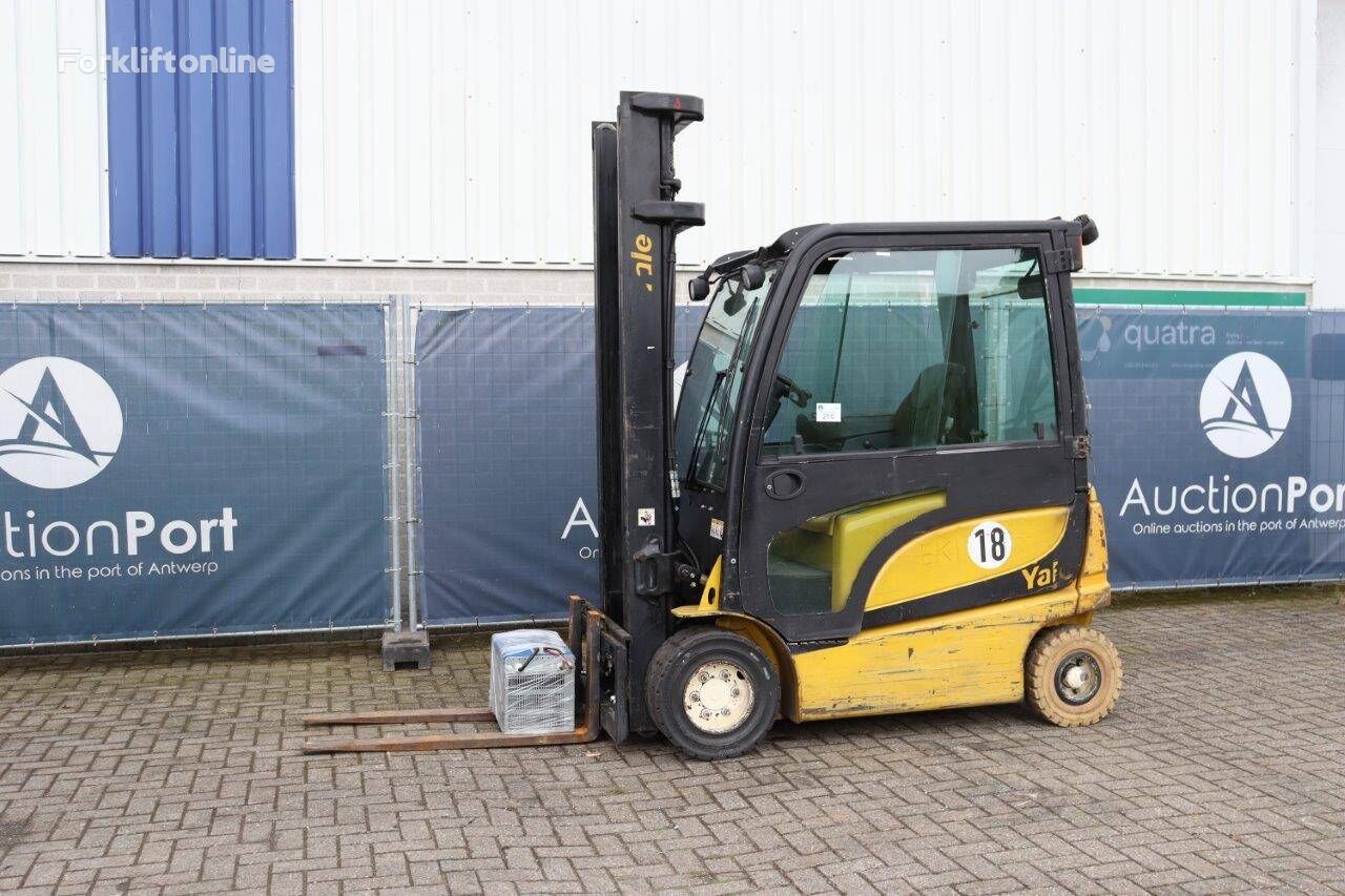 Yale ERP25VL electric forklift