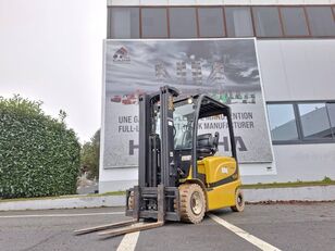 Yale ERP25VL electric forklift