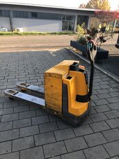 Jungheinrich EJE 220R (Rampenfunktion) electric pallet truck