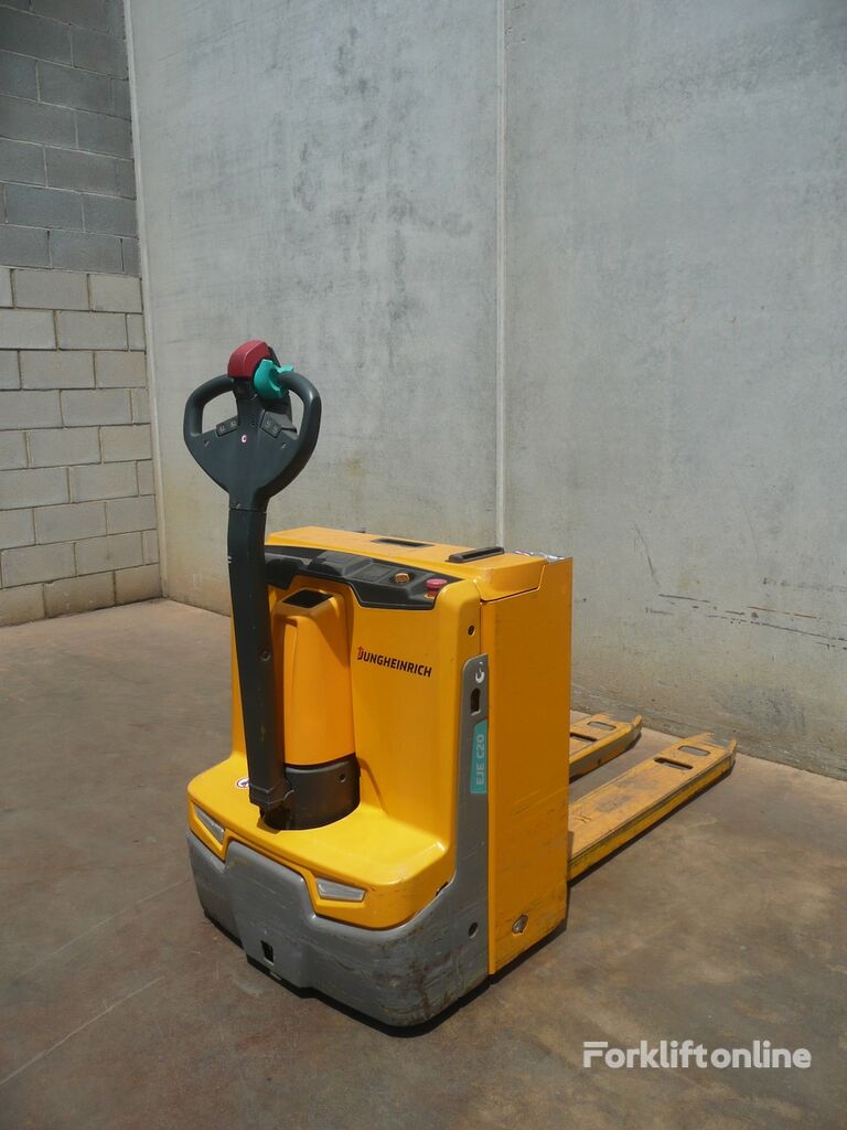 Jungheinrich EJE C20 electric pallet truck