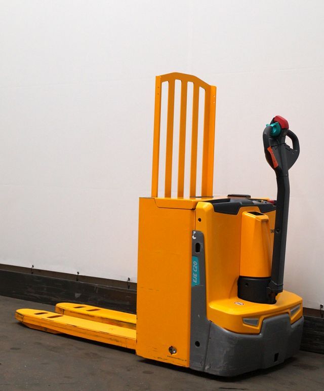 Jungheinrich EJE C20 electric pallet truck