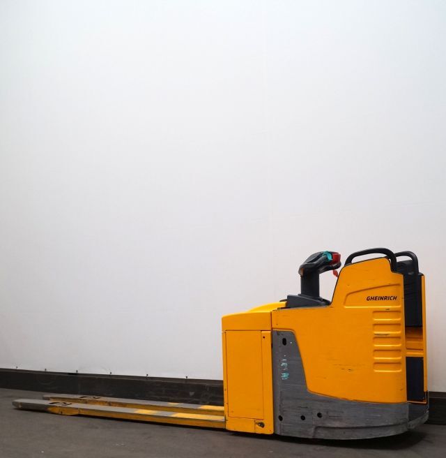 Jungheinrich ERE225 electric pallet truck