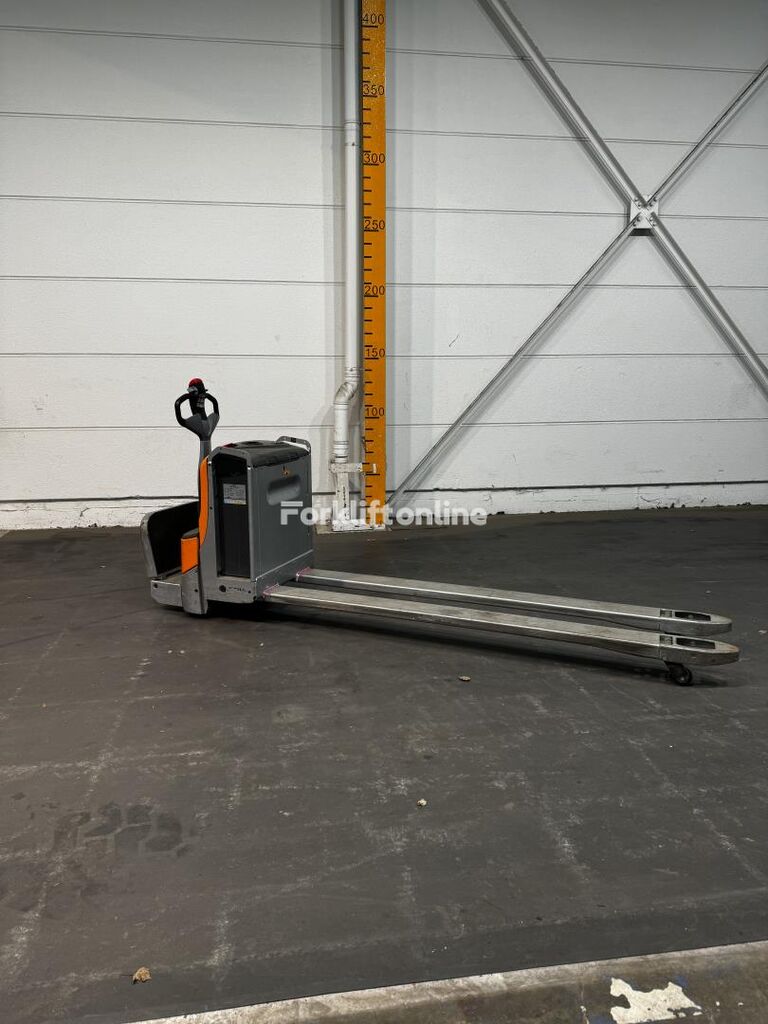 Still EXU 20s electric pallet truck