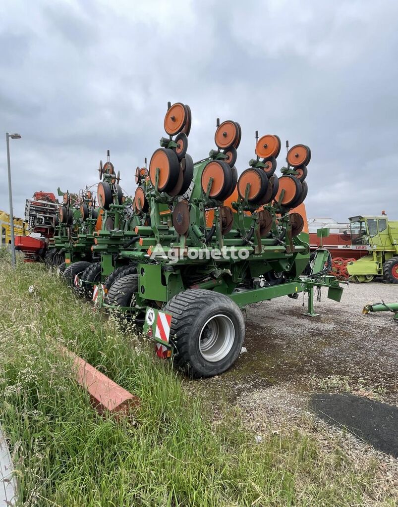 Amazone EDX 6000 TC electric precision seed drill