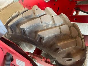 Kverneland Optima HD E-Drive 8 Reihen electric precision seed drill for sale - Image 5 | Agroline ET Kverneland Optima HD E-Drive 8 Reihen electric precision seed drill | Image 5 - Agroline