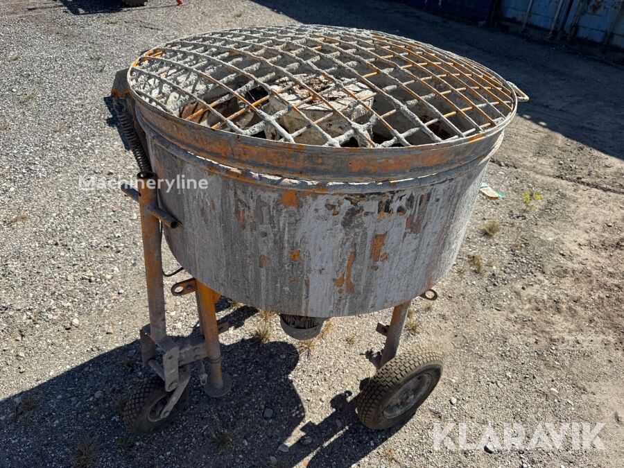 SoRoTo 300 L Imlochhammer kaufen | Machineryline DE SoRoTo 300 L Imlochhammer - Machineryline