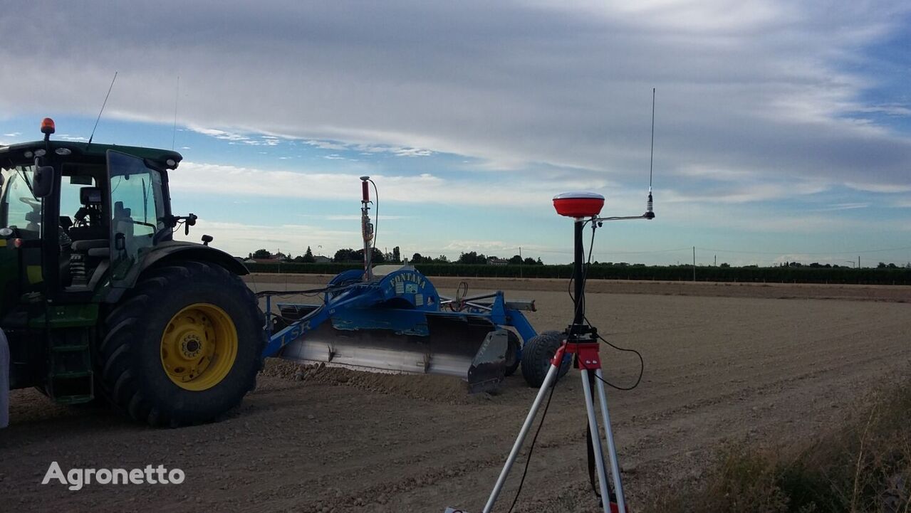 nieuw agriCAD GPS-nivelleersysteem