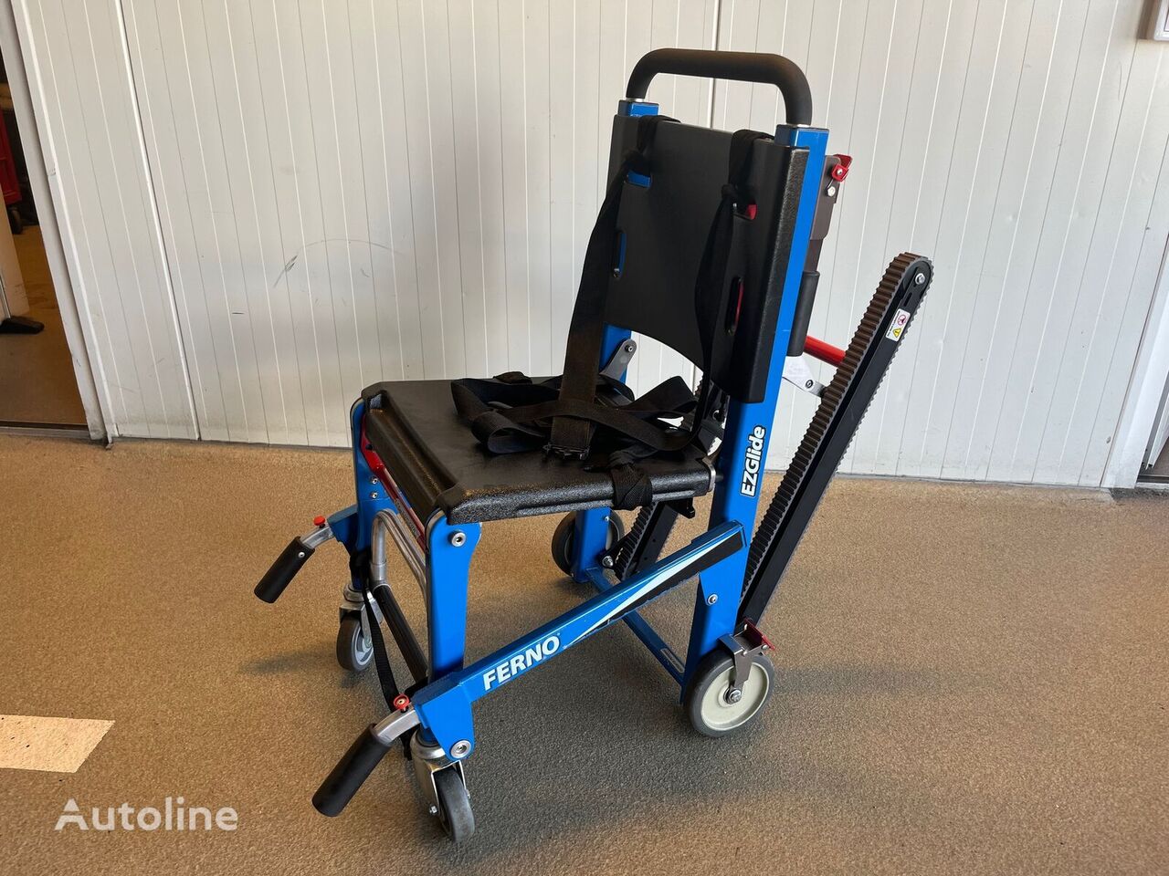 matériel ambulancier Ferno EZglide Carrying chair