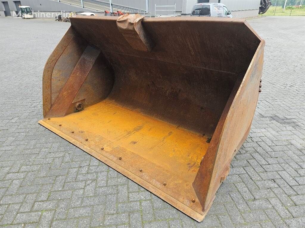 Case 621F-2,70 MTR-High tip bucket/Hochkippschaufel Tieflöffel